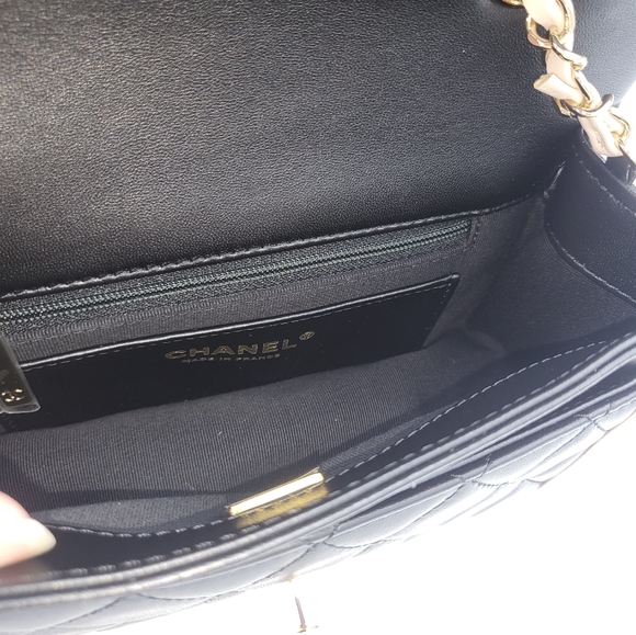 Brand new authentic Chanel two-tone mini flap bag from 23B - Picture 8 of 17